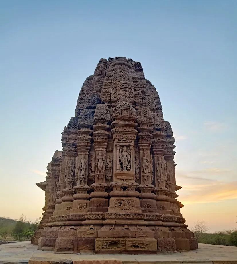 Beautiful garden and natural setting around the temple