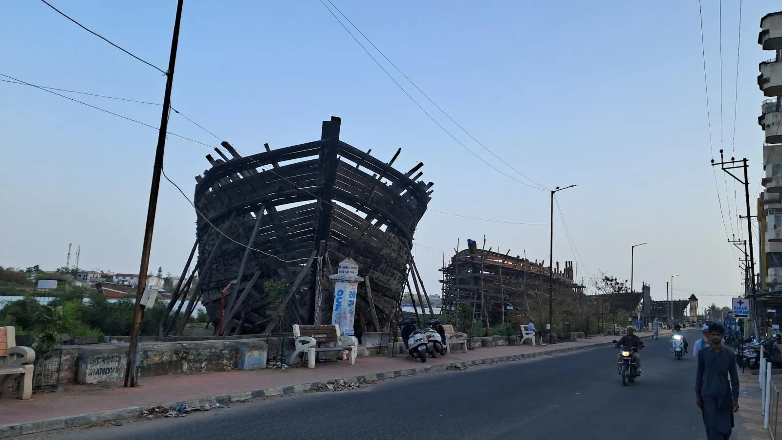Ancient Dhow Shipbuilding